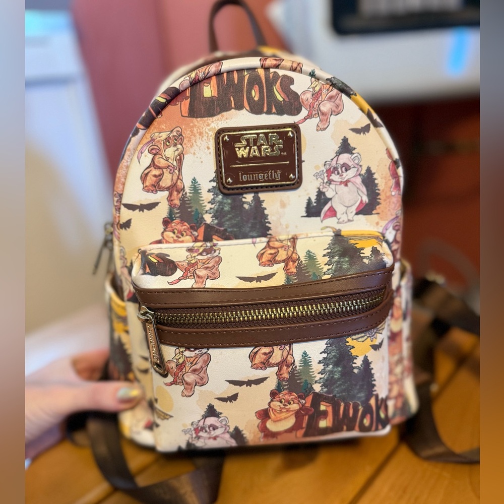 Loungefly Star Wars Ewok Print Backpack - Cream and Brown